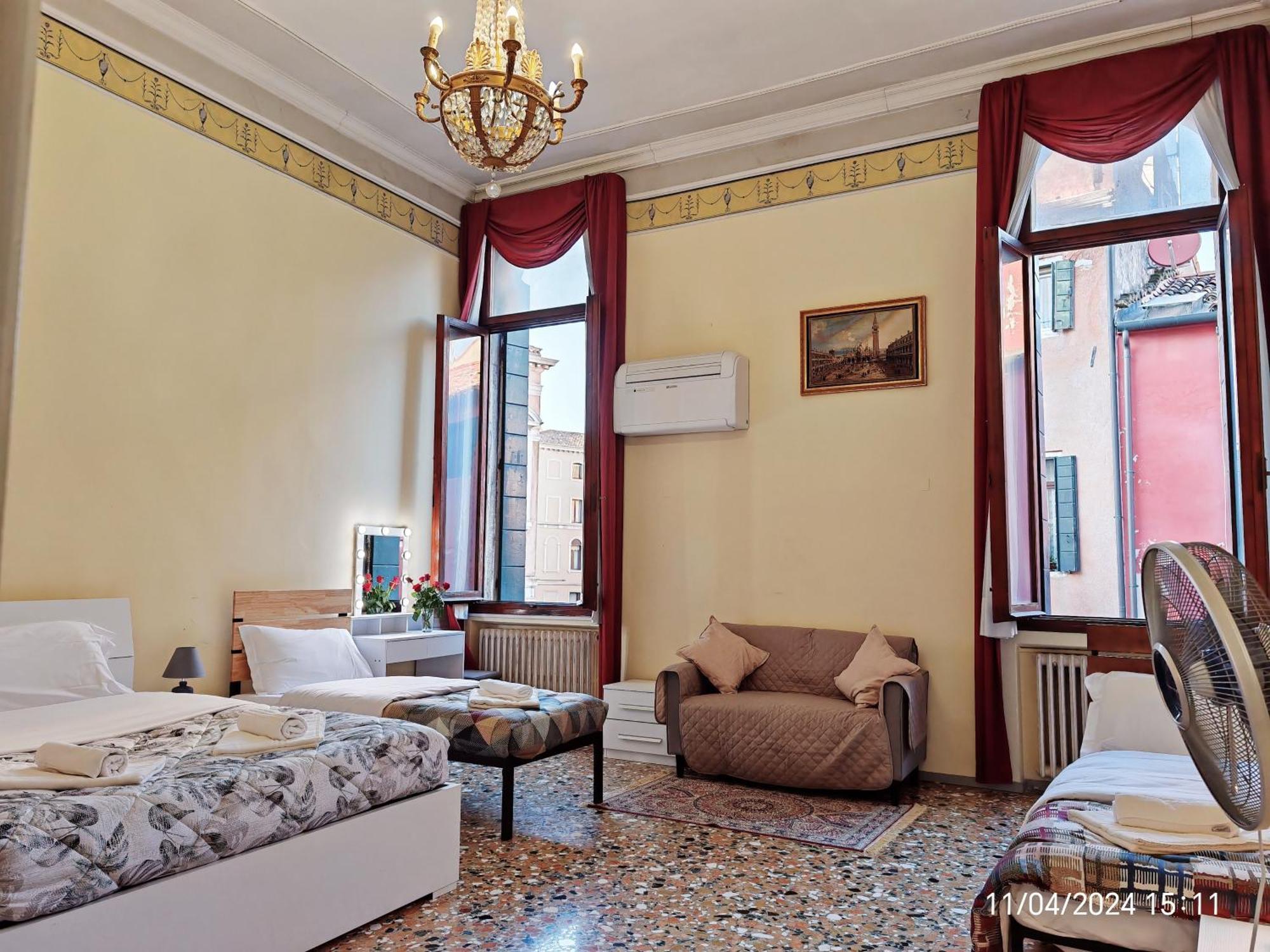 Venice Tourist House Luaran gambar