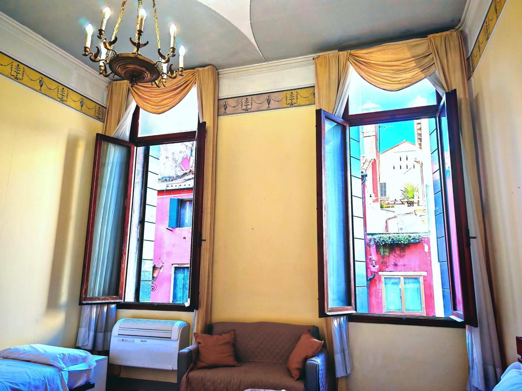 Venice Tourist House Luaran gambar