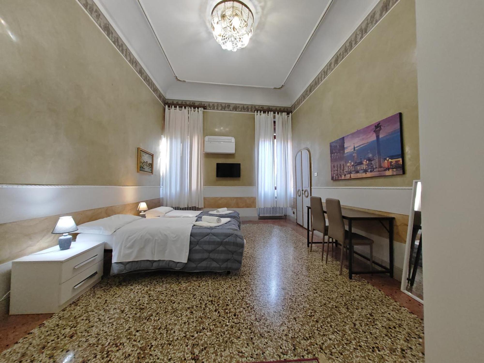 Venice Tourist House Luaran gambar